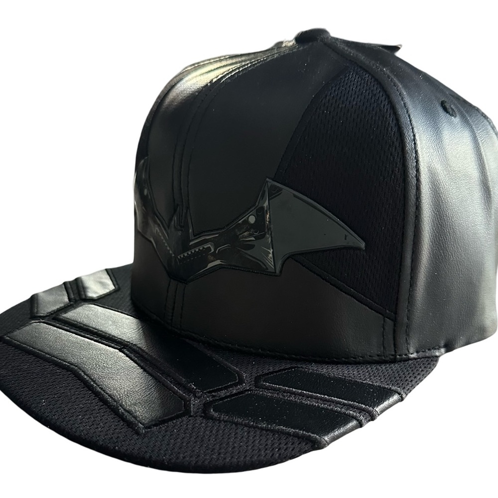 DC COMICS THE BATMAN Leather StrapBack Cap - OSFM